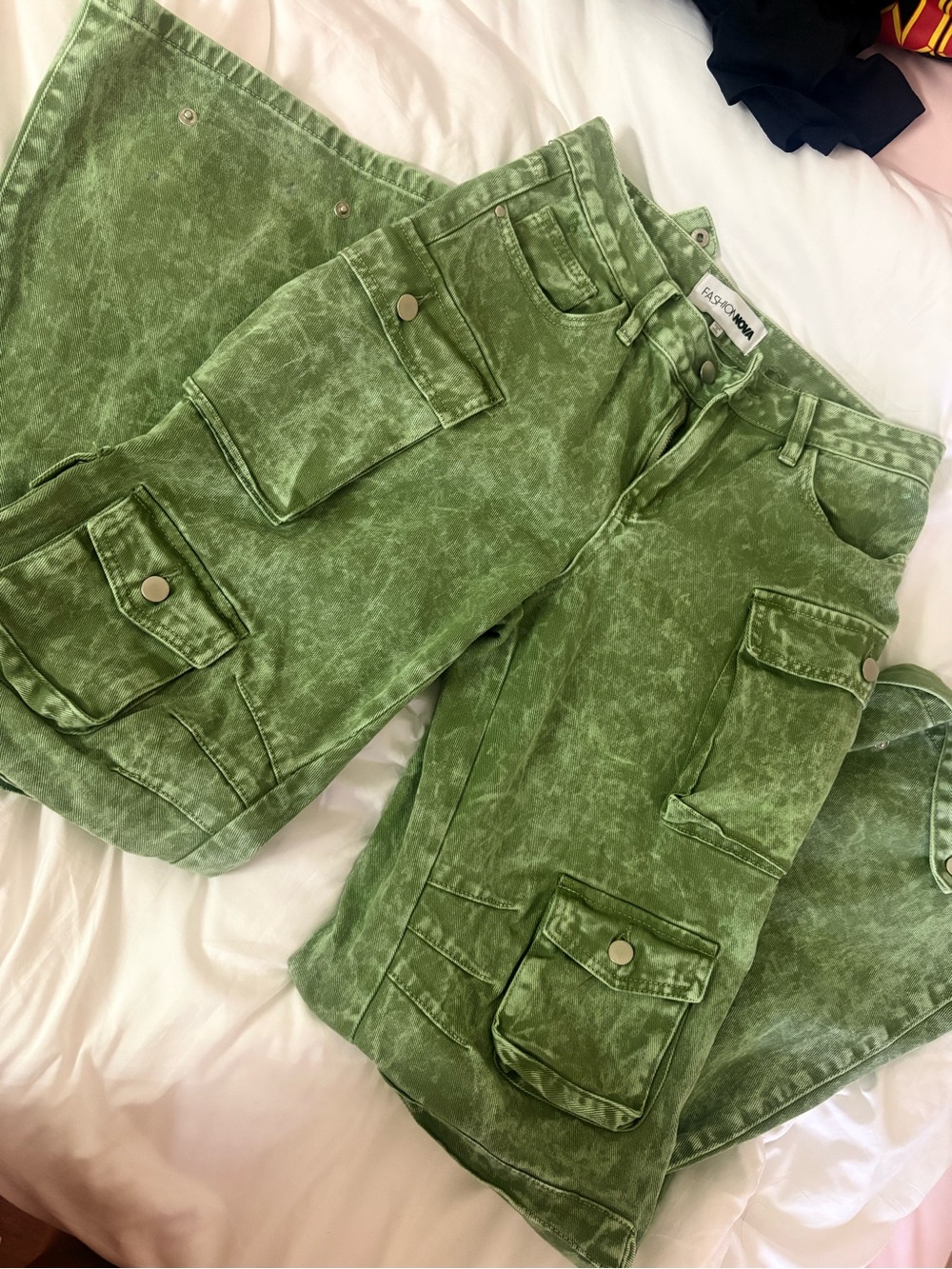Fashion Nova Kids Acid Wash Green Cargo Shorts